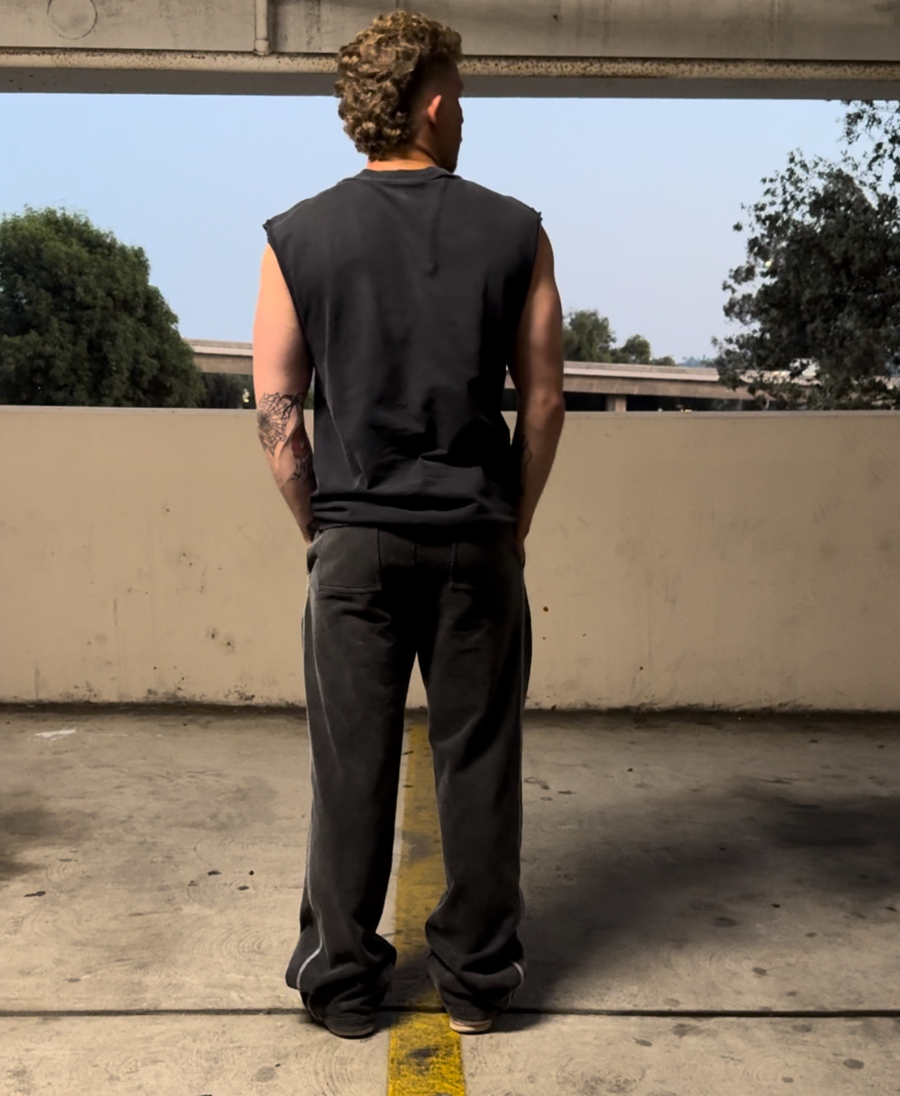 Stoic "Sleeveless Tee"
